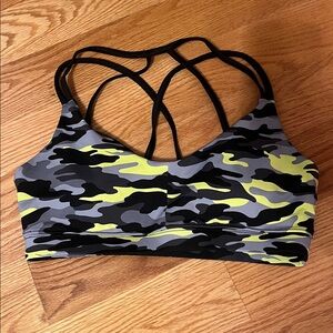 Forever 21 | Neon Camo Sports Bra